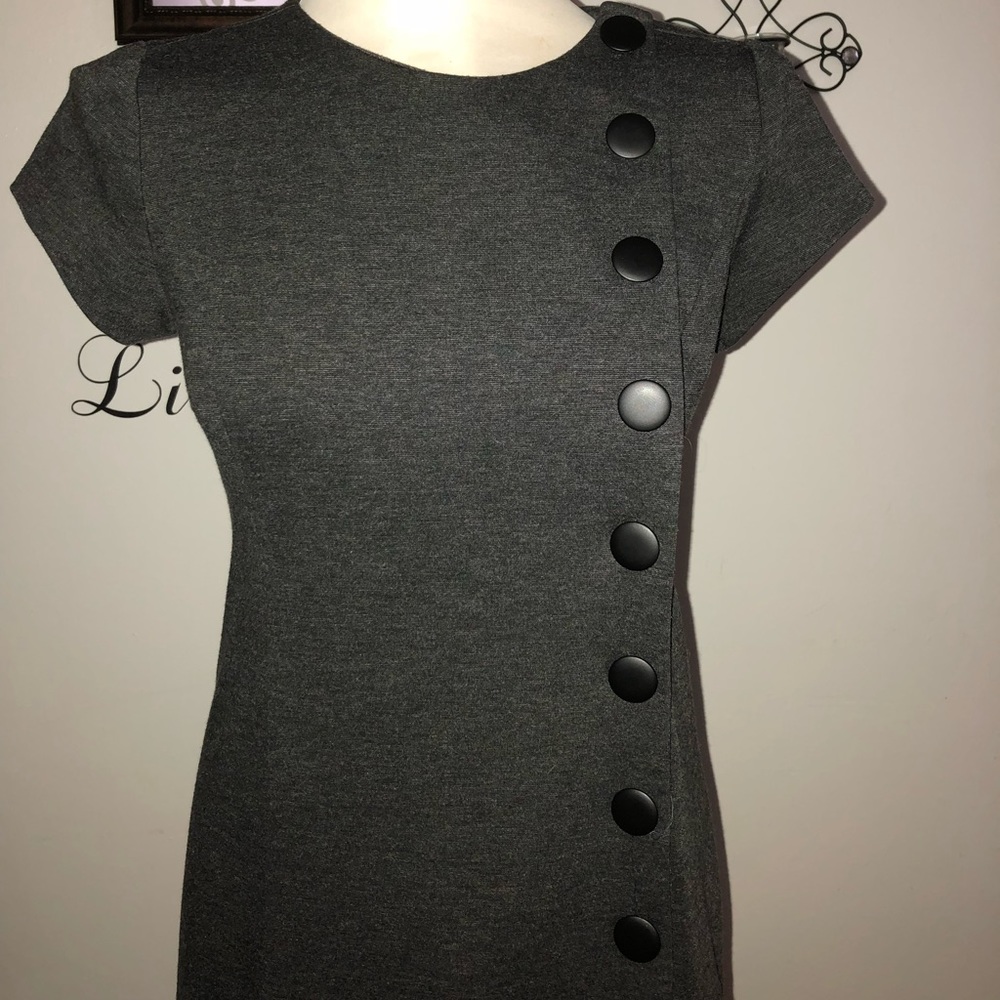 Dress - Picture 2 of 5